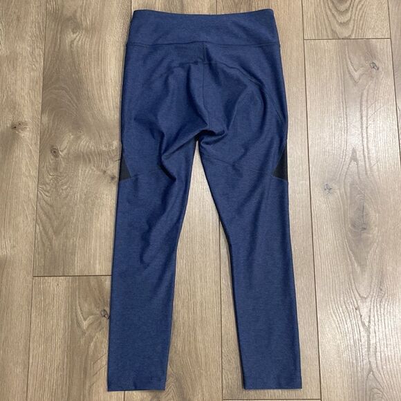 Outdoor Voices Color Block Blue Gray High Rise 7/8 Leggings Size Small - Picture 5 of 11